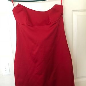 BEAUTIFUL STRAPLESS MINI DRESS